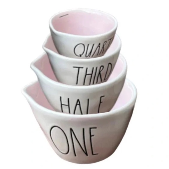 Rae Dunn stacking measuring cups New